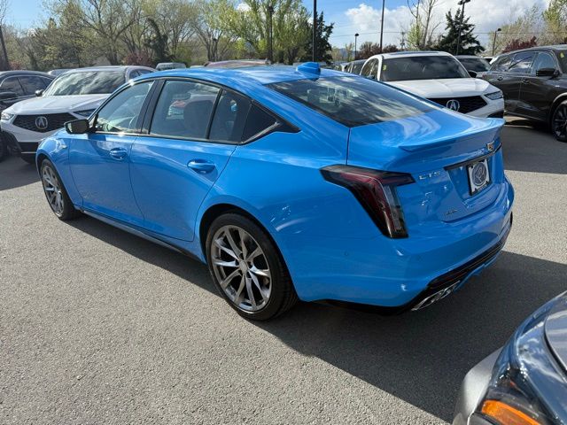 View vehicle photo 5