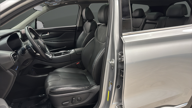 Used 2022 Shimmering Silver Pearl Hyundai SEL image 9