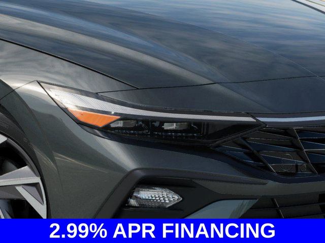 2025 Hyundai Elantra SEL Sport photo