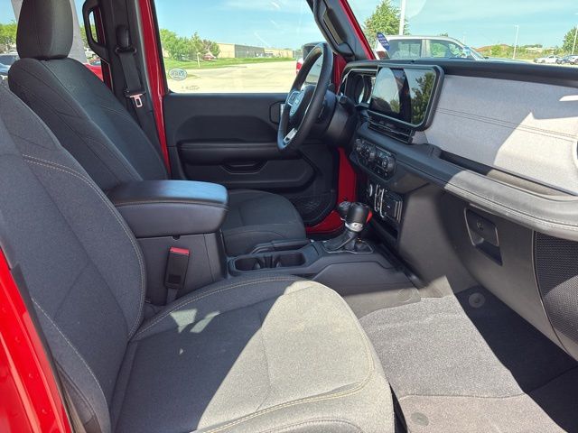 Used 2024 Jeep Wrangler SUV