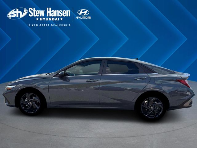 New 2026 Gray Hyundai SEL Sport image 3