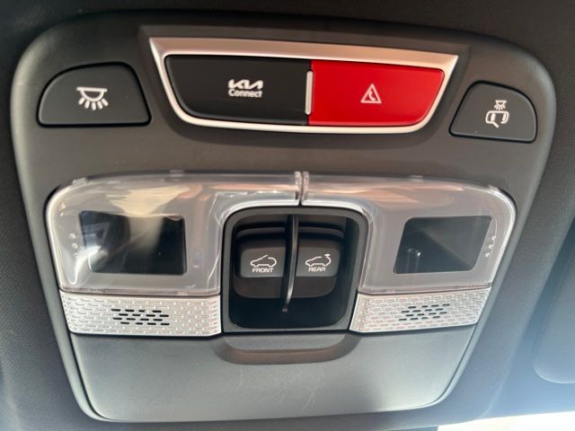 Certified Used 2023 White Kia SX X-Pro image 12