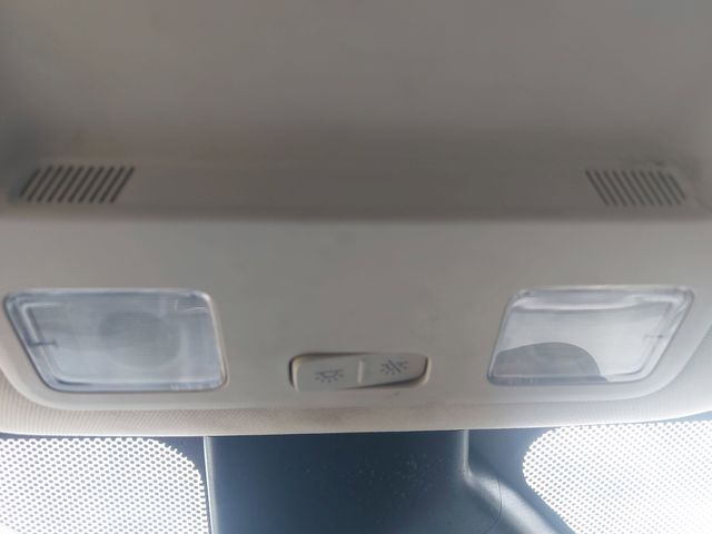 Used 2022 Silver Ford XLT image 25