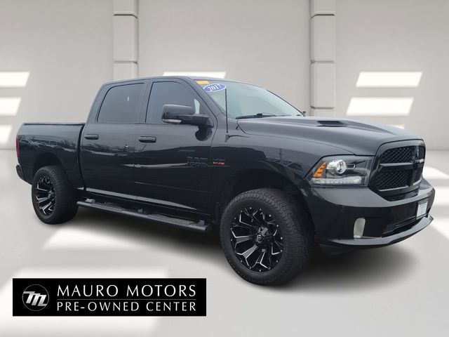 2017 RAM 1500 Night Crew Cab 4WD