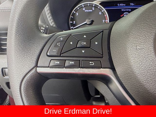 2025 Nissan Sentra SV - Photo 13