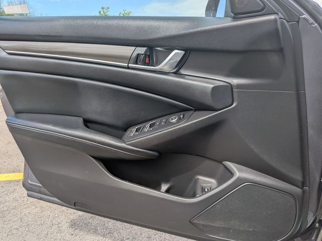 2018 Honda Accord - Image 14