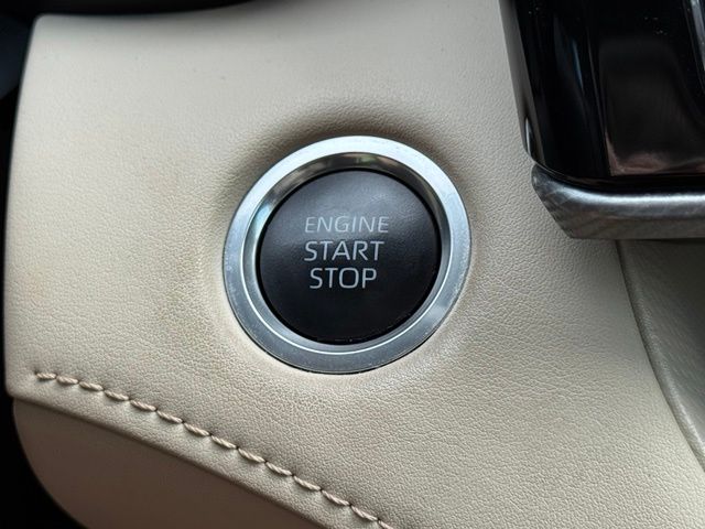 Used 2024 Toyota Highlander SUV