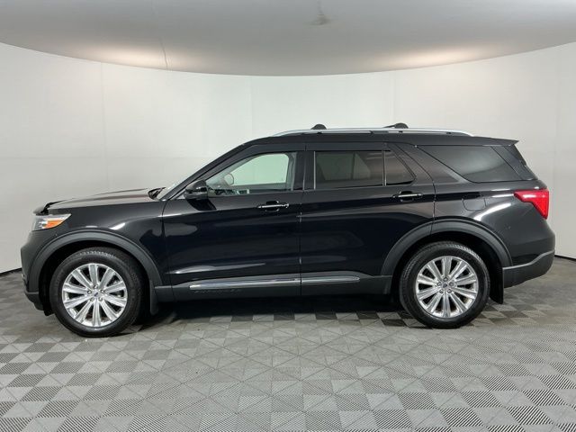 Certified Used 2022 Black Ford Limited image 8