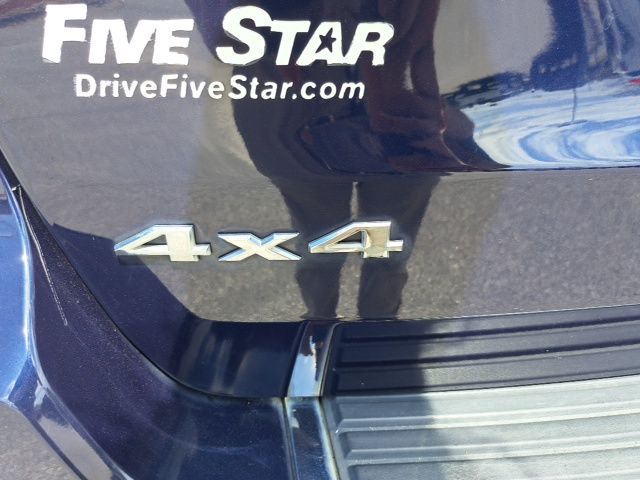 Used 2017 Blue Jeep Limited image 11