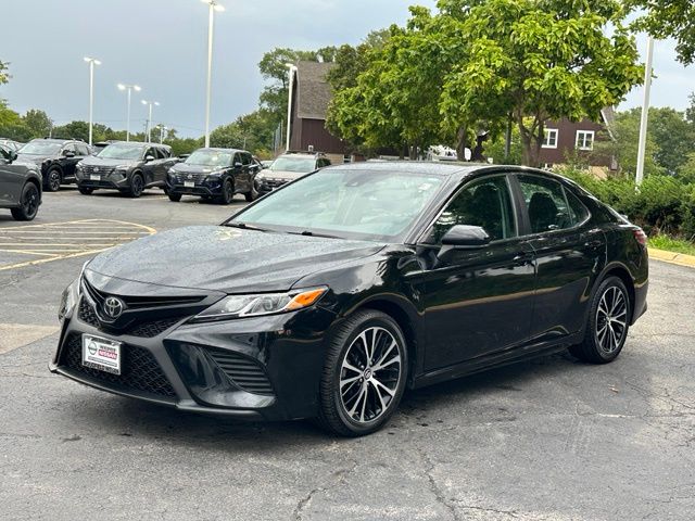 Midnight Black Metallic 2019 Toyota Camry Sedan Front-Wheel Drive 8-Speed Automatic
