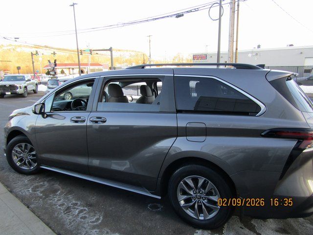 used 2024 Toyota Sienna car, priced at $39,999