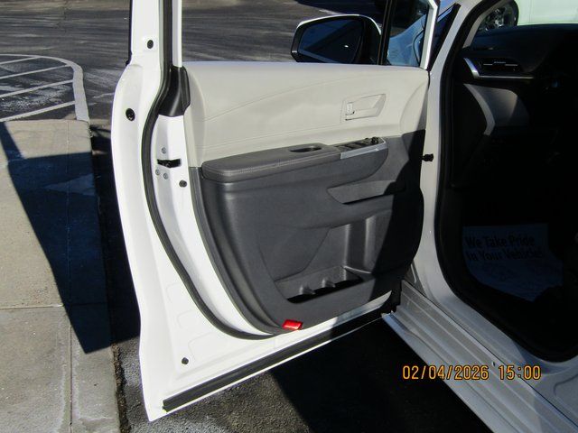 used 2024 Toyota Sienna car, priced at $40,999