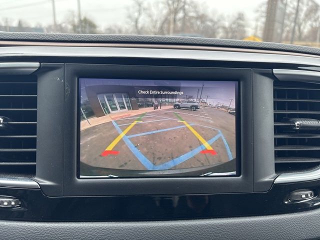 Used 2023 Black Chrysler LX image 35