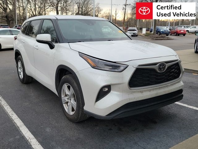 2024 Toyota Highlander LE FWD