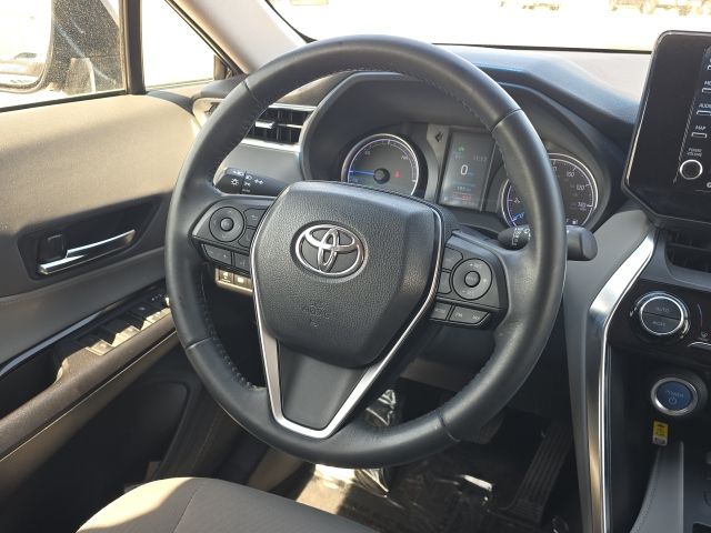 2022 Toyota Venza:C02564