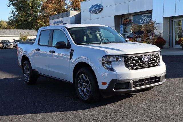 new 2025 Ford Maverick car, priced at $34,408