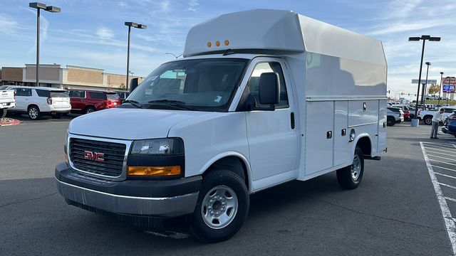 2024 GMC Savana 3500 Work Van 4