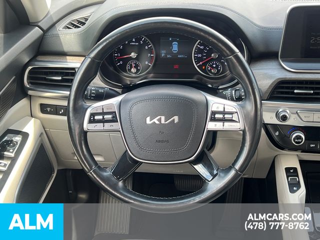 Used 2022 Purple Kia EX image 29