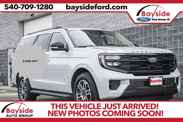 2025 Ford Expedition Active 4WD
