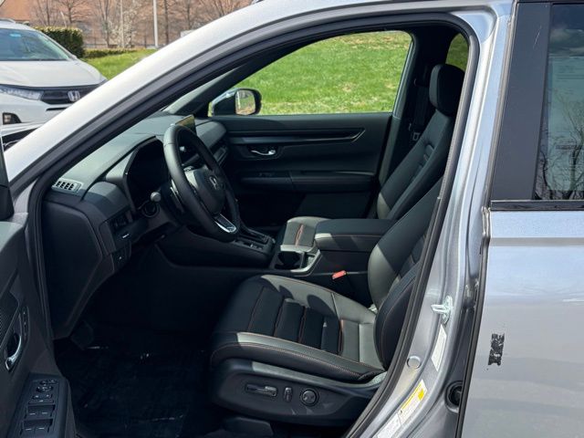 new 2026 Honda CR-V Hybrid car, priced at $41,675