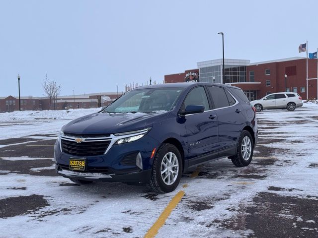 2022 Chevrolet Equinox FWD LT