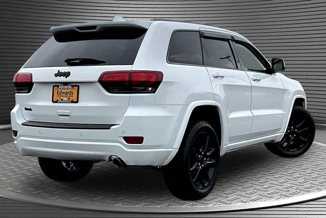 Used 2020 White Jeep Altitude image 6