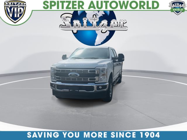 Used 2023  Ford XLT image 4