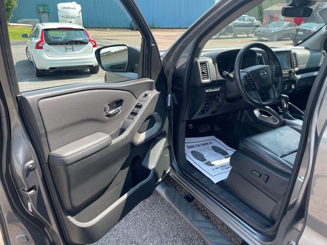 Used 2024 Nissan Frontier Truck