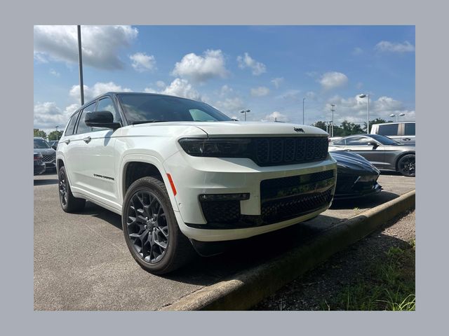 Bright White Clearcoat 2025 Jeep Grand Cherokee L SUV / Crossover Four-Wheel Drive 8-Speed Automatic