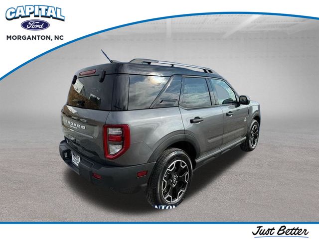 New 2026 Gray Ford Outer Banks image 8