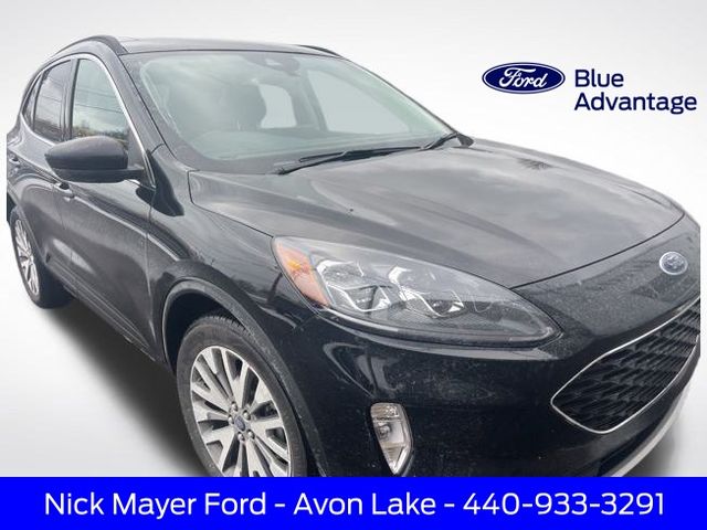 2022 Ford Escape Titanium AWD