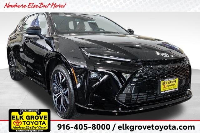 new 2025 Toyota Crown Signia car