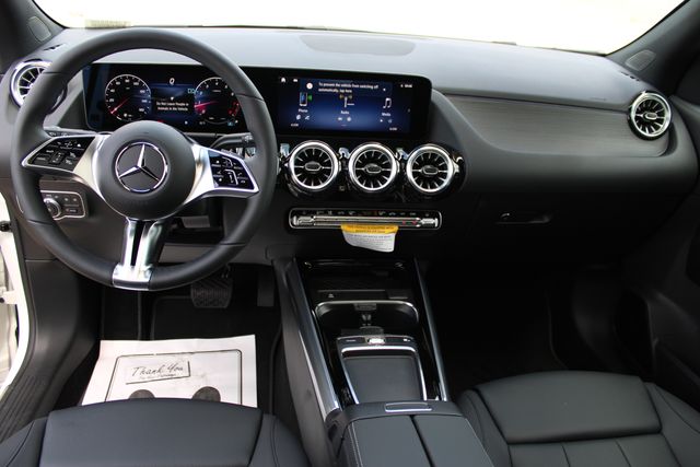 New 2026 White Mercedes-Benz GLA 250 image 24
