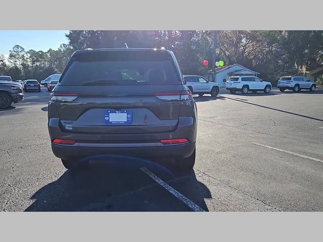 2026 Jeep Grand Cherokee Altitude 4x4