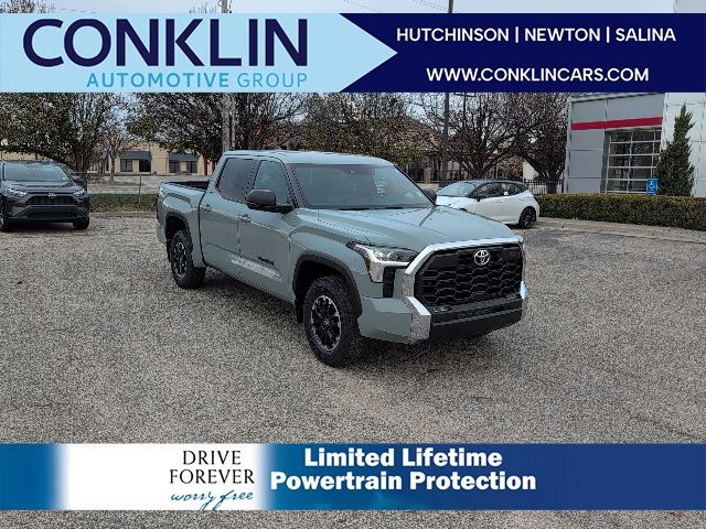 2026 Toyota Tundra SR5 CrewMax Cab 4WD