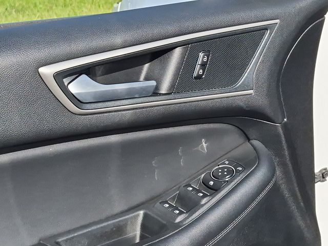 Used 2024 White Ford SEL image 20