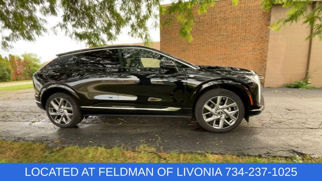 Used 2025 Cadillac OPTIQ Luxury 2 For Sale in Livonia, MI