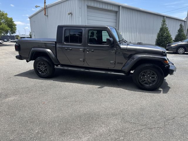 Used 2024 Gray Jeep Sport image 4