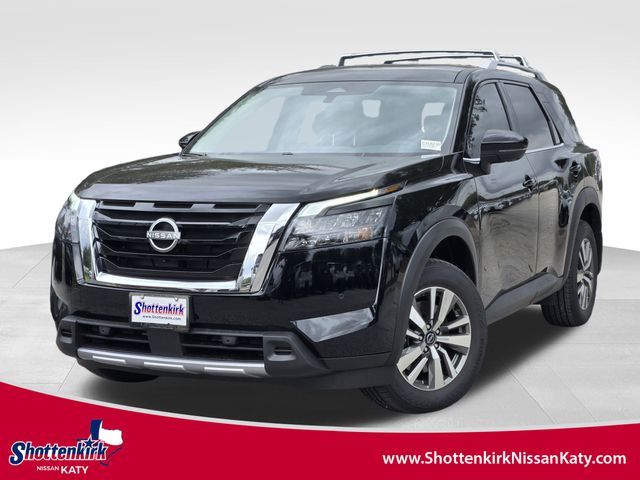 2025 Nissan Pathfinder SL's photo