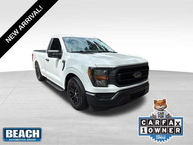 Oxford White 2023 Ford F-150 XL Regular Cab RWD Pickup Truck 4X2 Automatic