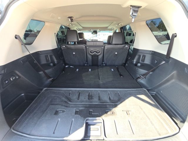 2025 Honda Pilot Touring:L168808A