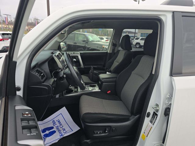 2024 Toyota 4Runner SR5 - Photo 6