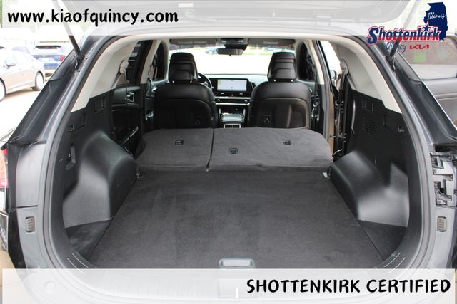 Used 2023 Kia Sportage Hybrid SUV