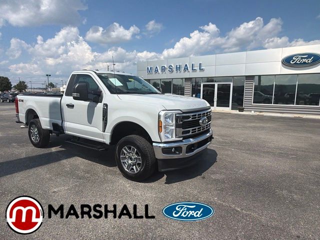 2025 Ford F-250 Super Duty XLT Regular Cab LB 4WD