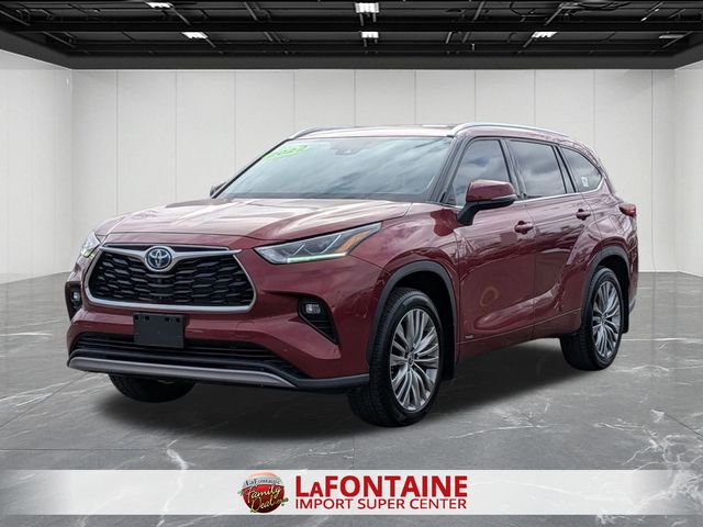 2022 Toyota Highlander Hybrid Platinum
