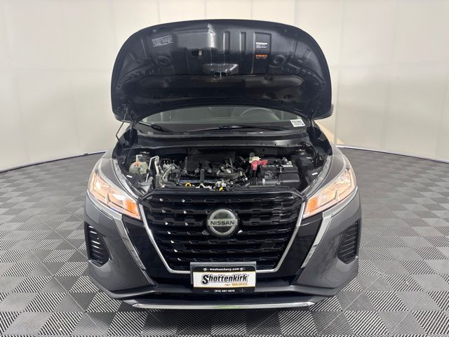 Used 2021 Nissan Kicks SUV
