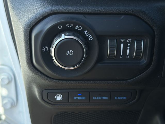 Used 2022 White Jeep Unlimited Sahara 4xe image 32