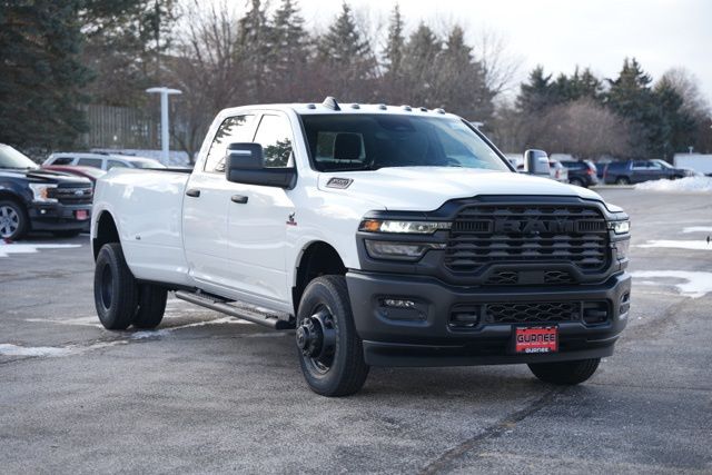2026 RAM 3500 Tradesman Crew Cab LB DRW 4WD