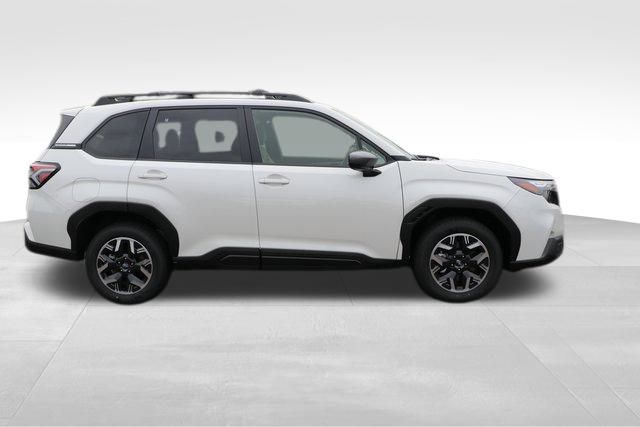 2025 Subaru Forester Premium 19