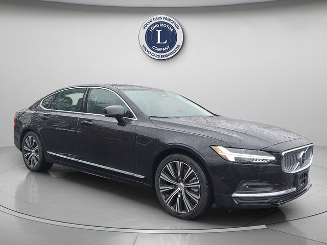 2025 Volvo S90 B6 Plus AWD